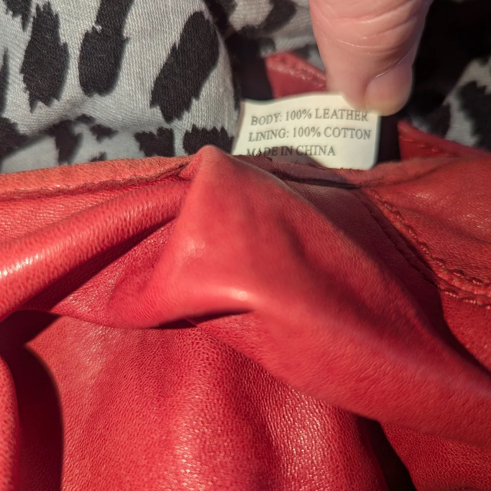 Rare Betsy Johnson Rose Studded Slouchy Hobo Bag In Pinkish Red, Silver Hardware - Picture 7 of 8